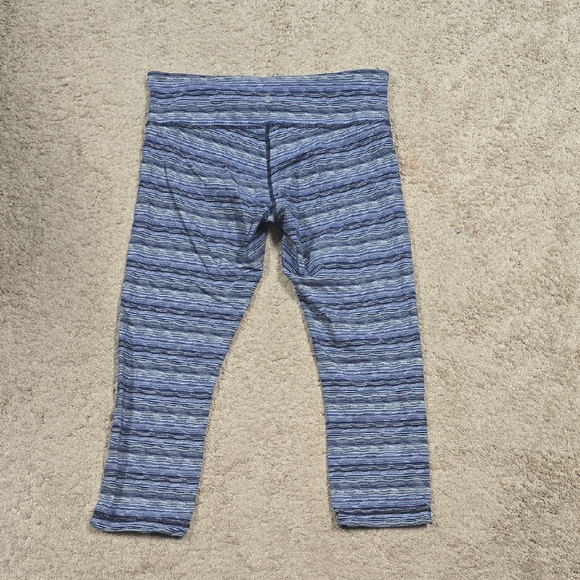 EUC Lululemon Wunder Under Crop (Hi-Rise)Space Dye Twist Sapphire Blue Multi 10 - Picture 3 of 8
